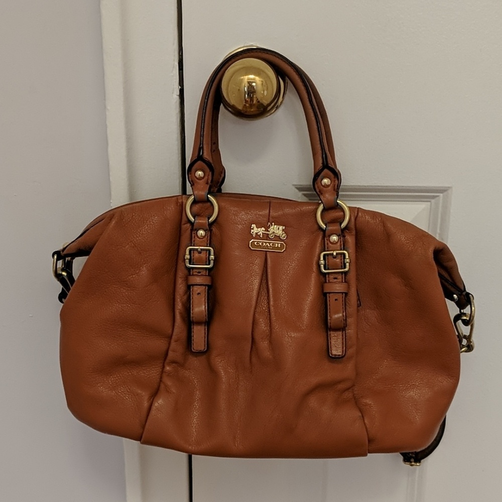 Authentic Coach bag - Tan color,  Warn condition
